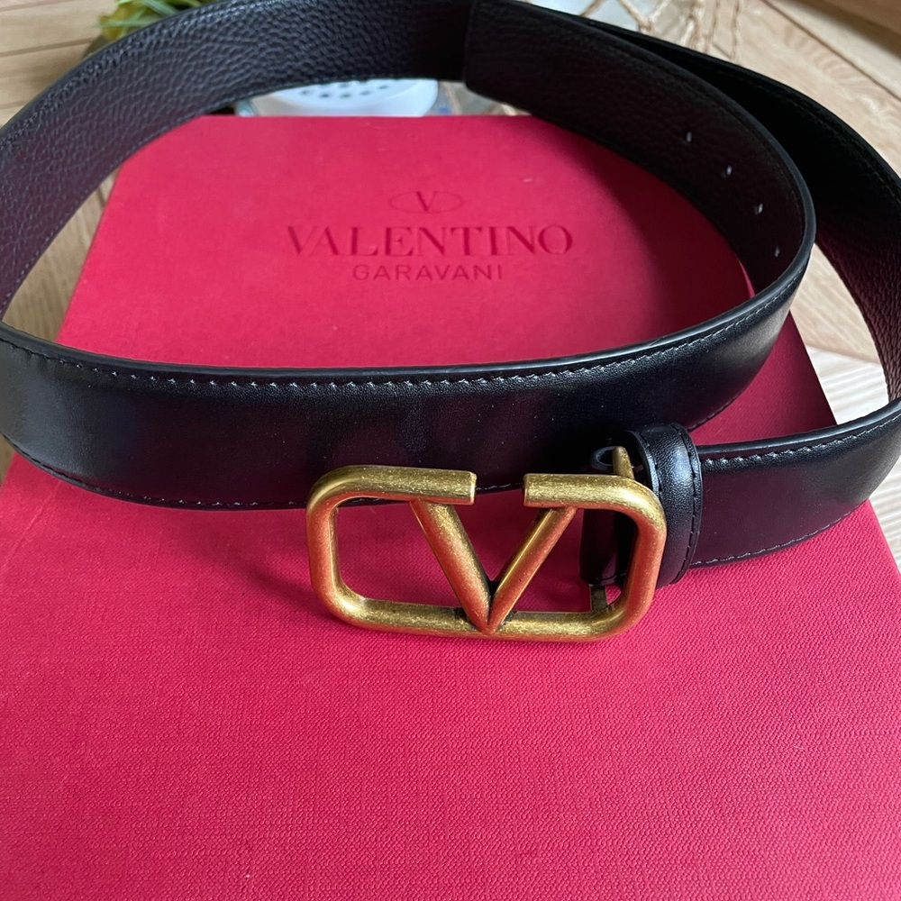 Valentino Belt
